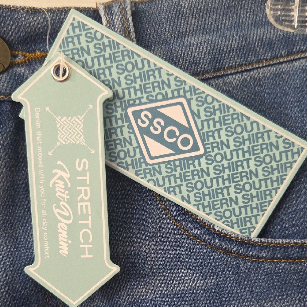The Southern Shirt Company Classic Blue Jean Shorts - Picture 2 of 8